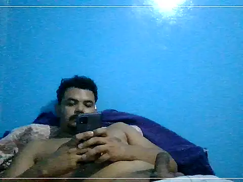 Snapshot of elturcudito chatting on March 2026 05:35:02 AM elturcudito online show from March 2026 05:35:02 AM