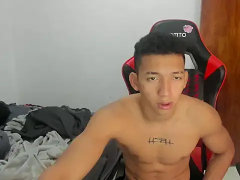 JuanchiT66 online show from January 2026 01:08:02 AM