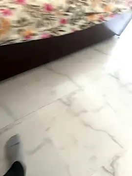 NoddingScorpion online show from November 2025 08:48:02 AM