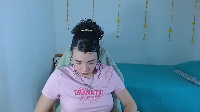 sajecrismaa online show from April 2026 05:32:01 PM