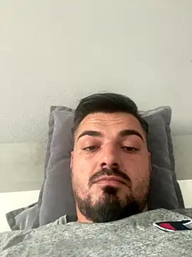 Snapshot of imooLoov chatting on October 2025 11:43:01 AM imooLoov online show from October 2025 11:43:01 AM