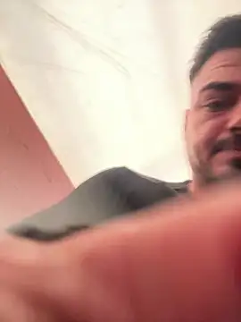 Snapshot of imooLoov chatting on October 2025 03:13:01 PM imooLoov online show from October 2025 03:13:01 PM