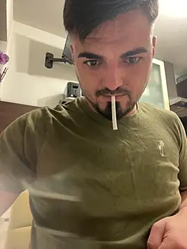 Snapshot of imooLoov chatting on November 2025 09:06:02 PM imooLoov online show from November 2025 09:06:02 PM