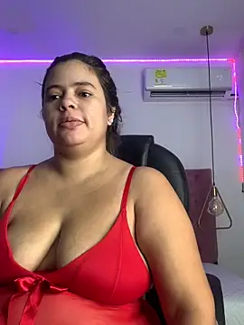 Velveet x online show from November 2025 11:46:02 AM