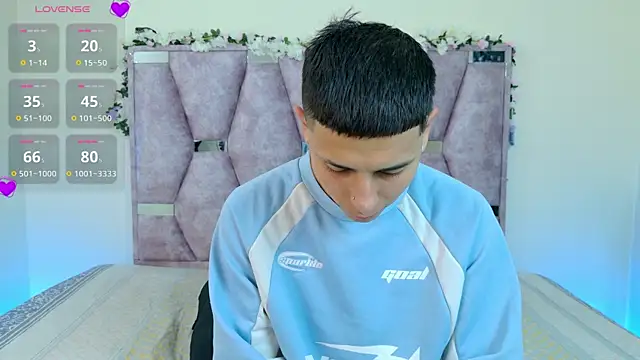 lana and liam  online show from November 2025 10:15:02 AM