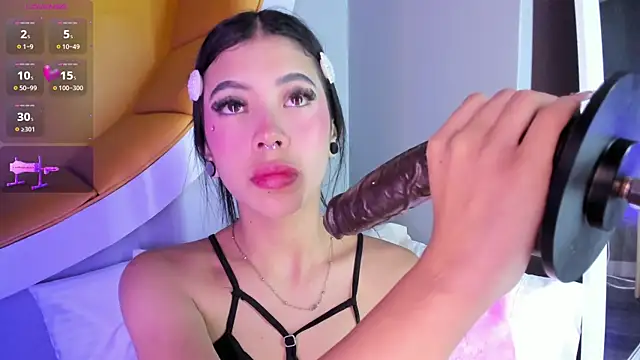 Brooke monroe online show from March 2026 05:49:01 PM