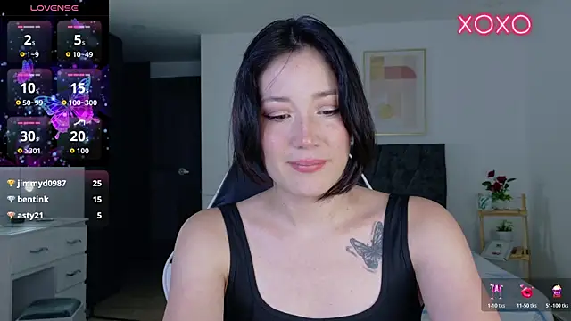 Eliih 01 online show from November 2025 02:39:01 AM