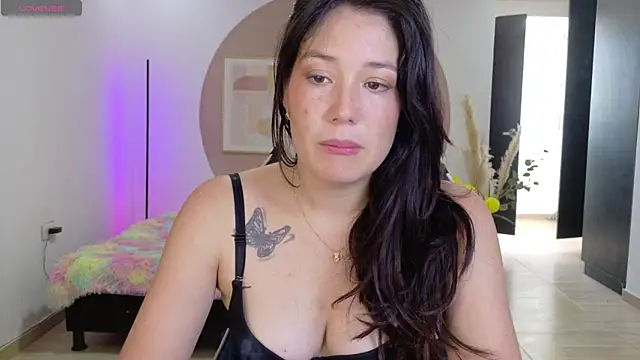 Eliih 01 online show from June 2026 06:07:02 PM