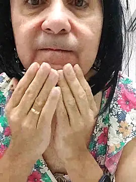 Emily de Carla online show from November 2025 07:52:01 AM