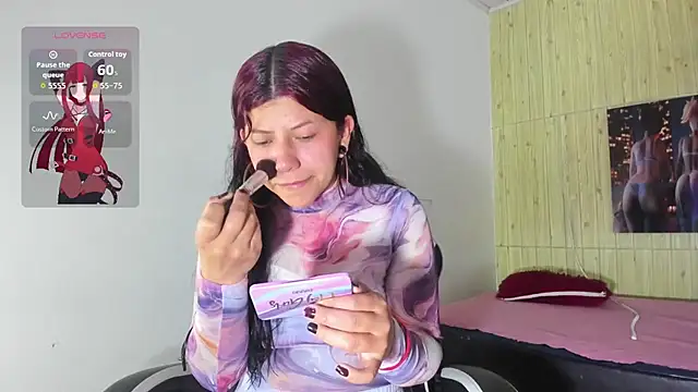 Raven Rouge  online show from December 2025 05:02:02 AM