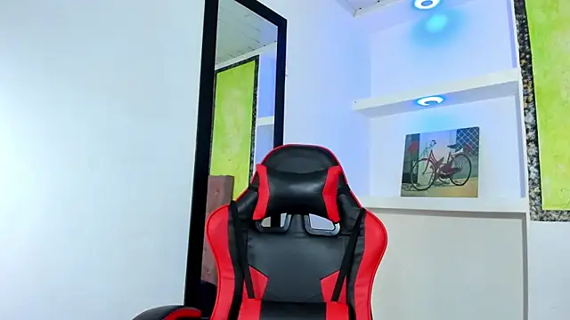 Snapshot of Raven_Rouge_ chatting on February 2026 09:30:02 PM Raven Rouge online show from February 2026 09:30:02 PM