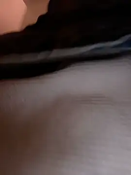 XanderOzzz online show from November 2025 02:21:01 AM