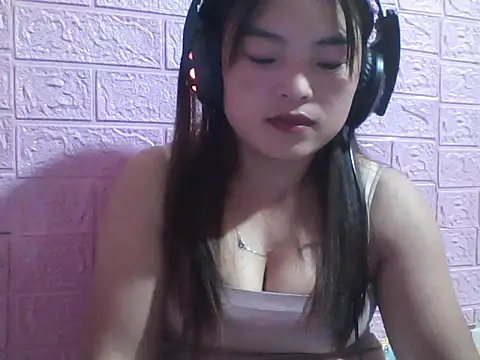 Loc al online show from September 2025 04:56:01 PM