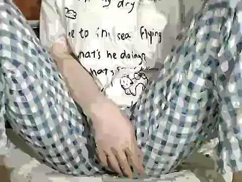 Lamoon 2k online show from December 2025 08:52:02 AM