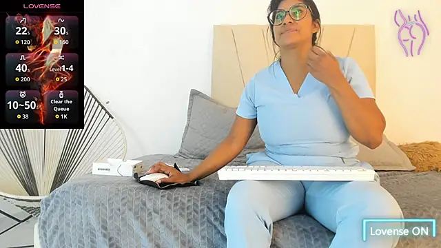 Snapshot of _Miaa_khalifa_ chatting on November 2025 12:16:01 PM Miaa khalifa online show from November 2025 12:16:01 PM