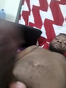 Snapshot of TmanZim2025 chatting on October 2025 09:24:01 PM TmanZim2025 online show from October 2025 09:24:01 PM