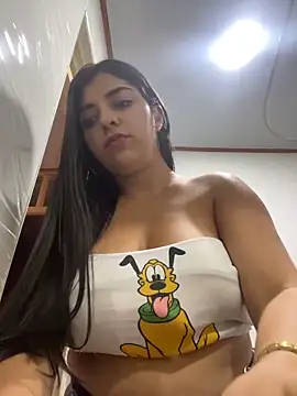 Snapshot of Isaa-Sweet chatting on February 2026 02:48:02 PM Isaa-Sweet online show from February 2026 02:48:02 PM