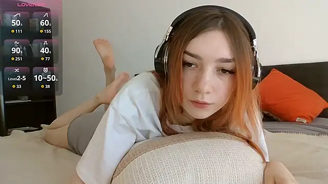 RedheadMisty online show from September 2025 10:04:02 AM