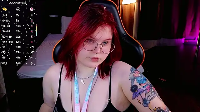 fillisfox  online show from February 2026 04:21:02 PM