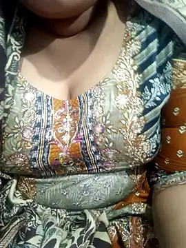 Snapshot of Rita-Sing chatting on January 2026 05:51:02 PM Rita-Sing online show from January 2026 05:51:02 PM