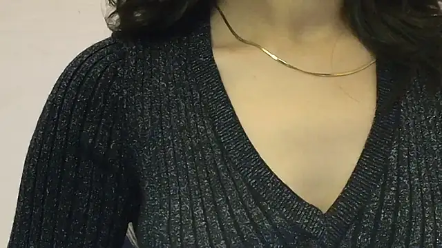 Snapshot of SWEET-18-TEEN chatting on December 2025 06:48:02 PM SWEET-18-TEEN online show from December 2025 06:48:02 PM