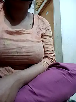 jenyfer709 online show from December 2025 02:20:01 AM