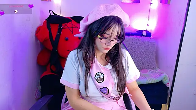 MiaVelvetDoll online show from October 2025 02:02:01 PM