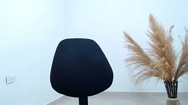 liambolt online show from February 2026 01:13:02 AM