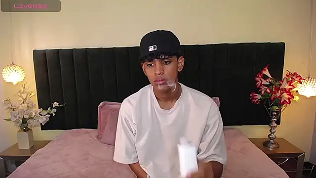 jhos padill online show from October 2025 01:43:02 PM