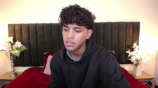 jhos padill online show from April 2026 01:33:02 PM