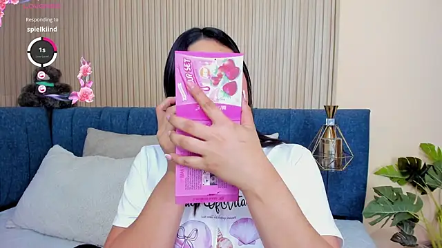 angel ponce online show from November 2025 12:16:02 PM