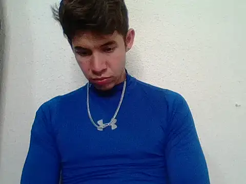 Maxtaylor18 online show from October 2025 04:13:02 AM