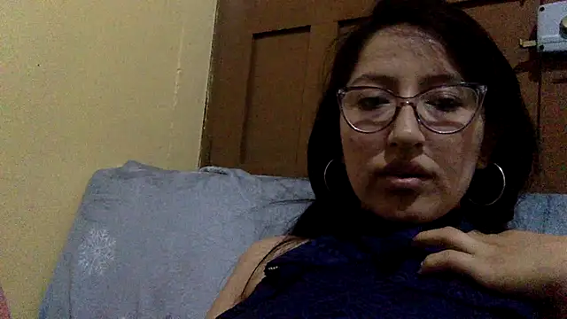 Snapshot of AlbyberCH chatting on October 2025 01:37:02 AM AlbyberCH online show from October 2025 01:37:02 AM