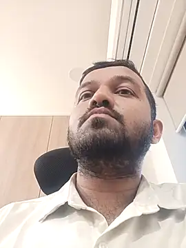 Snapshot of VJ17 chatting on April 2026 11:16:01 AM VJ17 online show from April 2026 11:16:01 AM