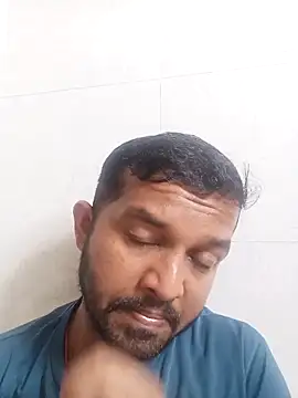 Snapshot of VJ17 chatting on May 2026 09:47:02 AM VJ17 online show from May 2026 09:47:02 AM