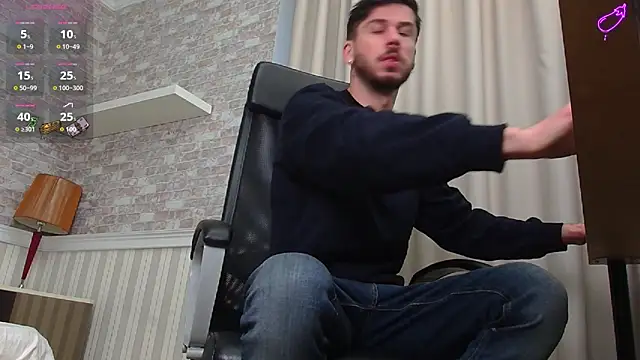 JonahShaw online show from November 2025 05:18:02 AM