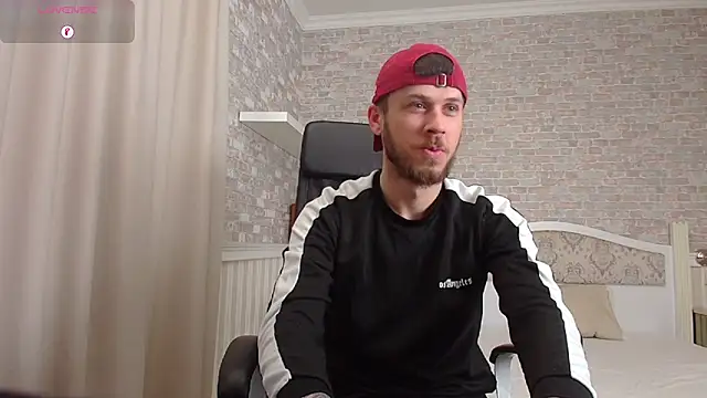 JonahShaw online show from April 2026 04:04:01 AM