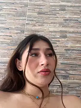 Snapshot of Isa_Villamarin chatting on October 2025 02:39:01 PM Isa Villamarin online show from October 2025 02:39:01 PM