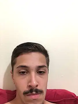 henriquexz244 online show from February 2026 11:01:01 PM