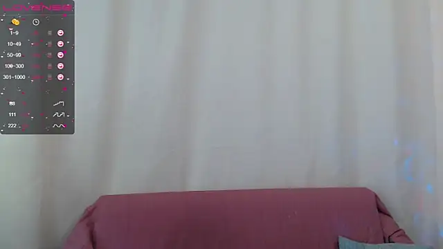 Snapshot of tiny__kira chatting on September 2025 09:02:01 AM tiny kira online show from September 2025 09:02:01 AM