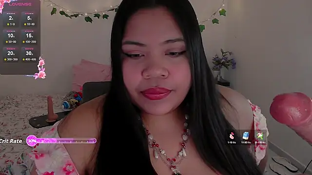 Snapshot of Juicy_elenxx chatting on September 2025 11:15:01 PM Juicy elenxx online show from September 2025 11:15:01 PM