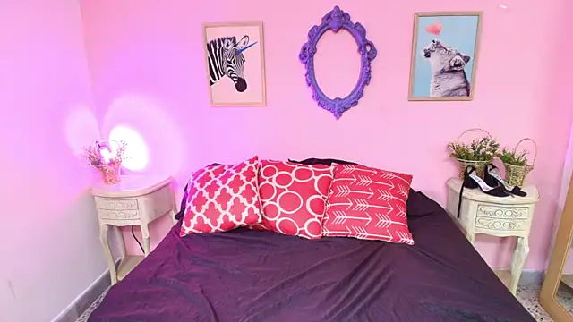 Snapshot of Nahomi_Rivera chatting on September 2025 12:51:02 PM Nahomi Rivera online show from September 2025 12:51:02 PM