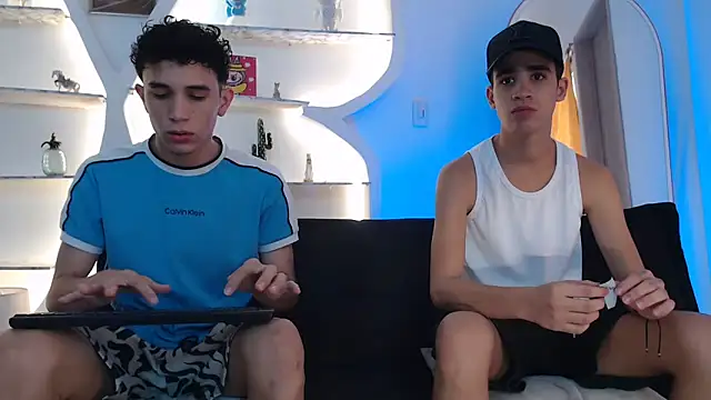 THREE GUYS HOT online show from October 2025 07:21:02 PM