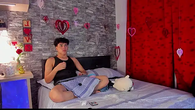 Theimperialboys  online show from February 2026 01:24:01 AM