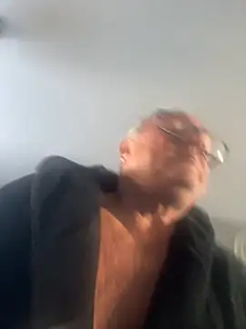 naughtygrandad1 online show from September 2025 09:01:01 AM