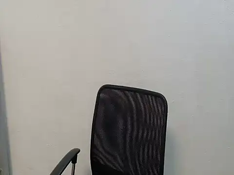 avery in paradisexx online show from January 2026 02:30:02 PM