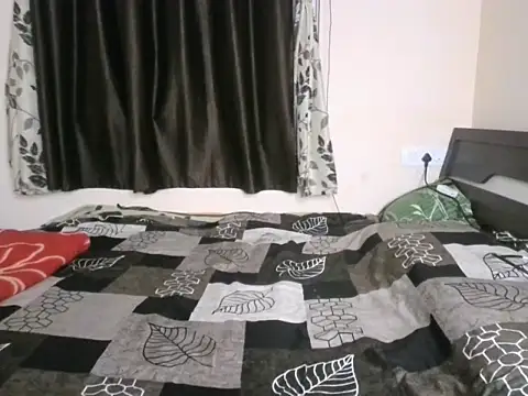 its me Rashmi online show from November 2025 01:57:02 PM