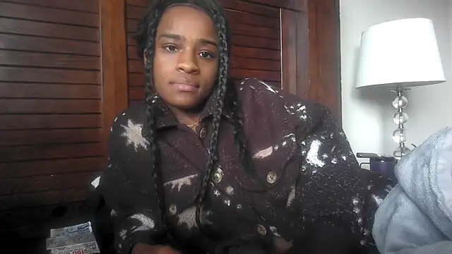 Marlowlovee online show from January 2026 08:44:02 PM