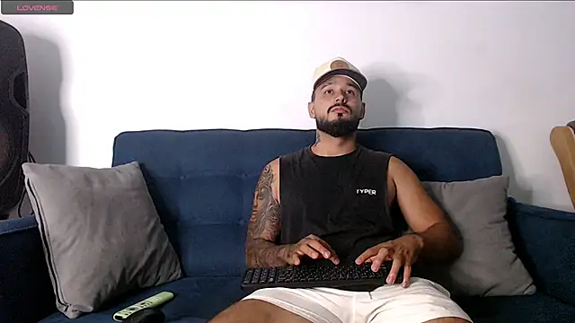 Snapshot of Eric_Evans1 chatting on October 2025 03:53:02 AM Eric Evans1 online show from October 2025 03:53:02 AM