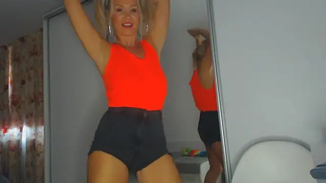 merlyn4 online show from September 2025 09:36:02 AM